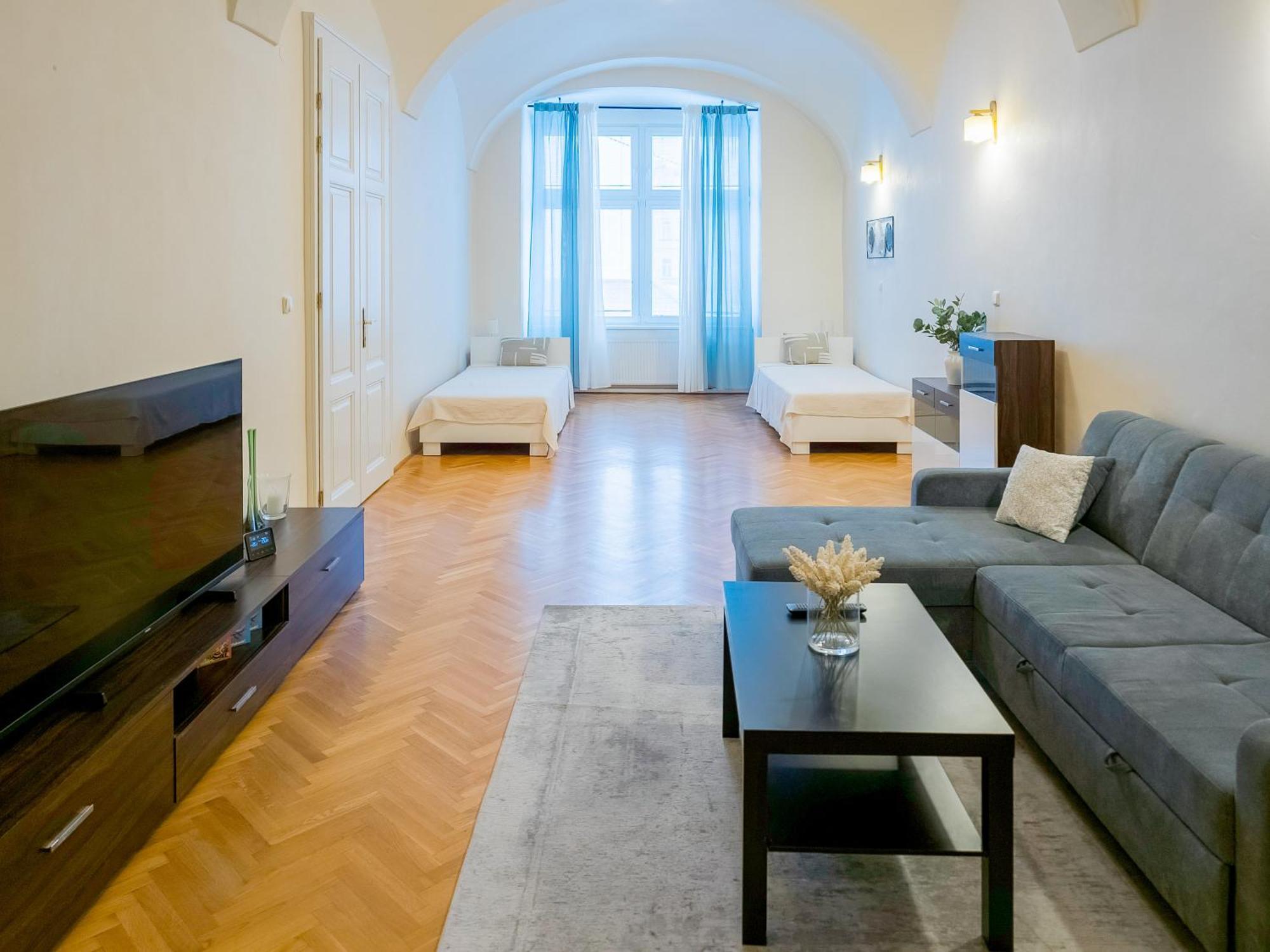 Luxury Vincents Apartments コシツェ エクステリア 写真